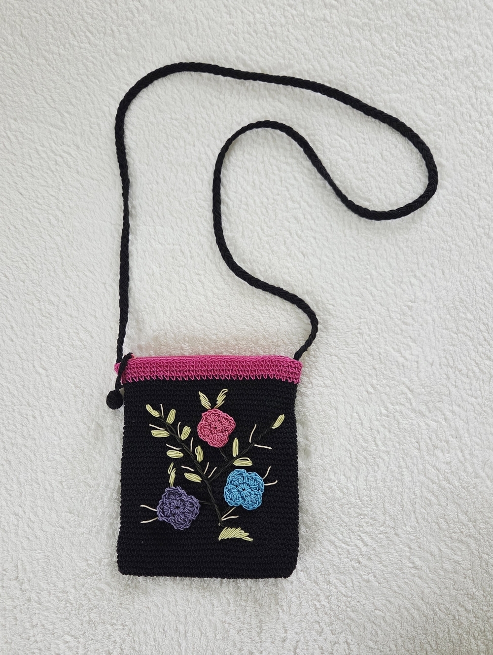 Xhilaration ✨️ Black Crochet Crossbody Bag with Pink Trim and Floral Embroidery
